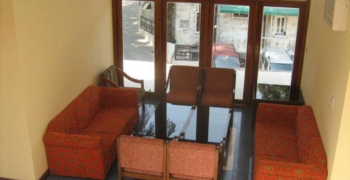 Отель Treebo Trend Mussoorie Club Дехрадун Экстерьер фото