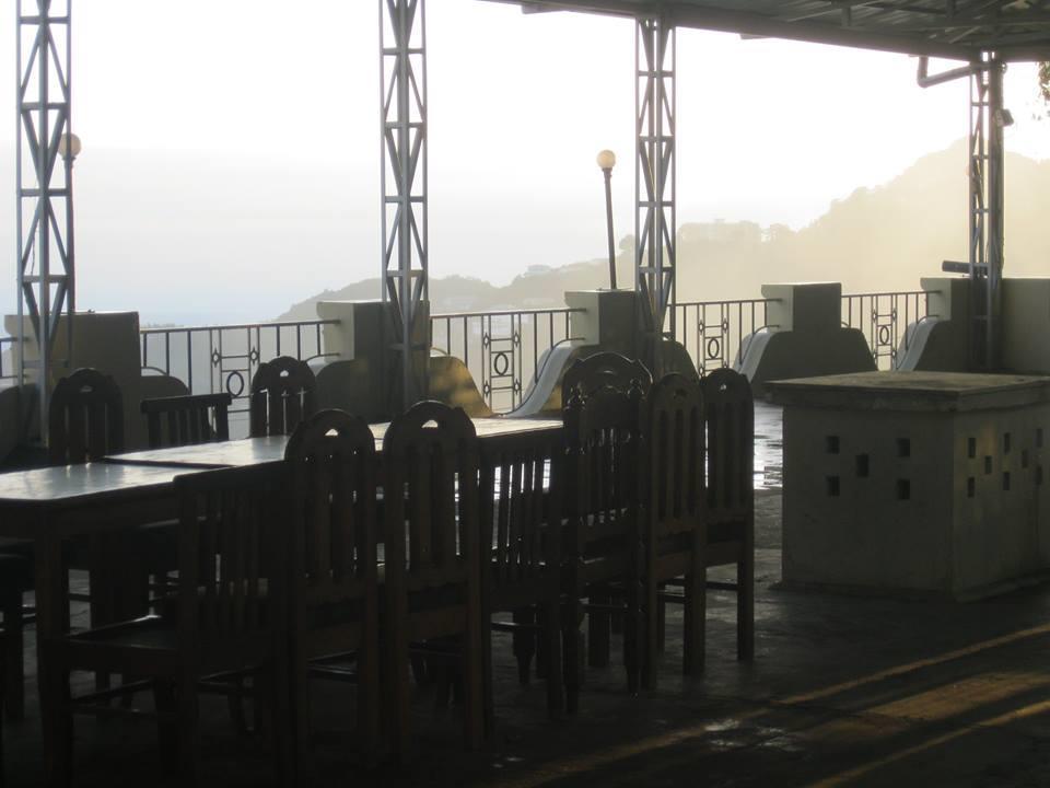 Отель Treebo Trend Mussoorie Club Дехрадун Экстерьер фото